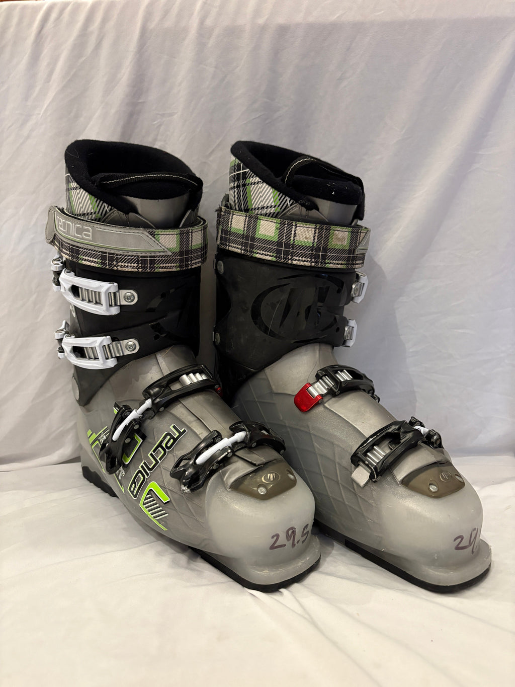 29.5 Used Ski Boots