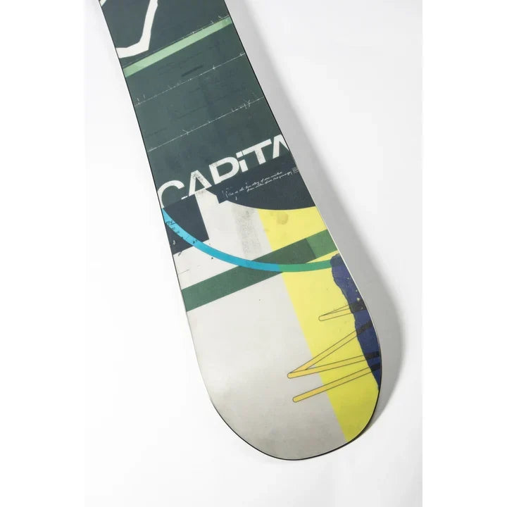 Outerspace Living Snowboard